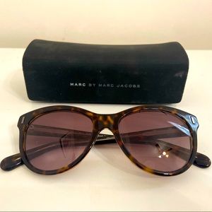 Marc Jacobs sunglasses